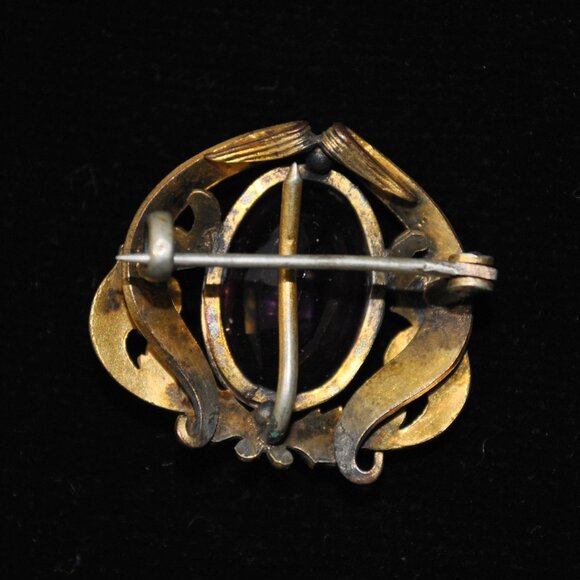Antique Art Nouveau Gold-plated Brooch with Amethyst Glass and Watch Loop - Picture 5 of 8